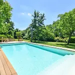 Pet Friendly In With Private Swimming Pool, Be Inside Or Outside 펜션 *