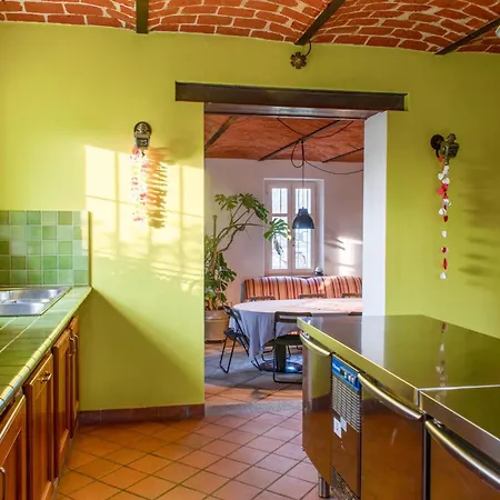 Pet Friendly In With Private Swimming Pool, Be Inside Or Outside Nyaraló Cantarana