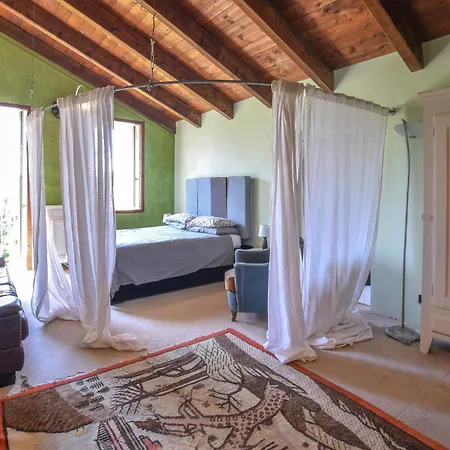 Hébergement de vacances Pet Friendly In With Private Swimming Pool, Be Inside Or Outside *