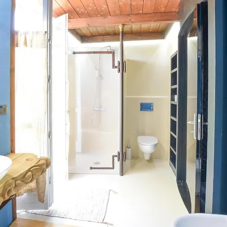Pet Friendly In With Private Swimming Pool, Be Inside Or Outside Prázdninový dům Cantarana