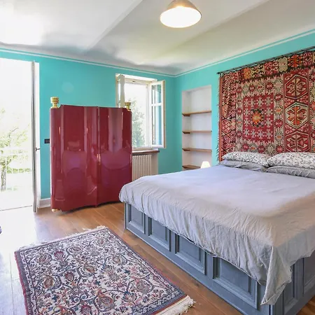 Pet Friendly In With Private Swimming Pool, Be Inside Or Outside