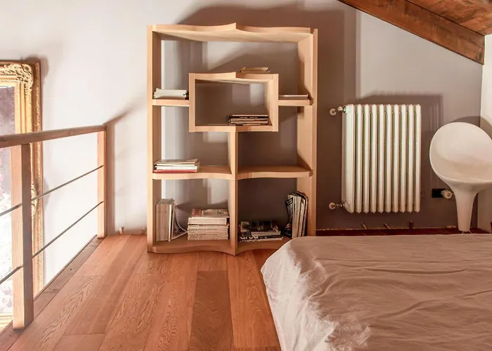 Pet Friendly In With Private Swimming Pool, Be Inside Or Outside Feriehus