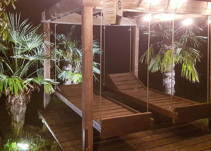 Feriehus Pet Friendly In With Private Swimming Pool, Be Inside Or Outside *