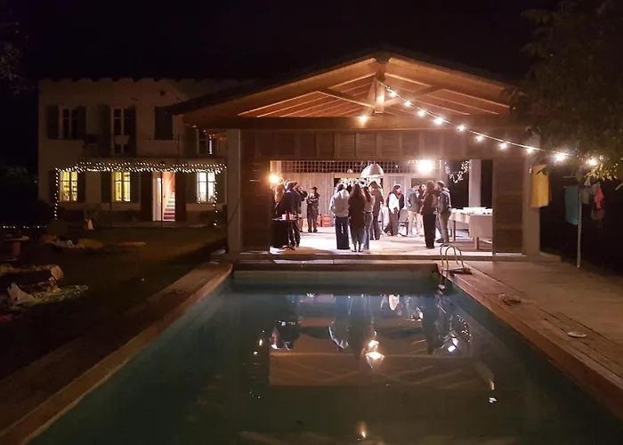 Pet Friendly In With Private Swimming Pool, Be Inside Or Outside Feriehus *