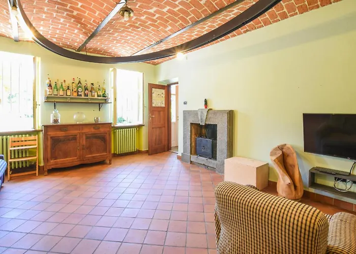 Pet Friendly In With Private Swimming Pool, Be Inside Or Outside Feriehus *
