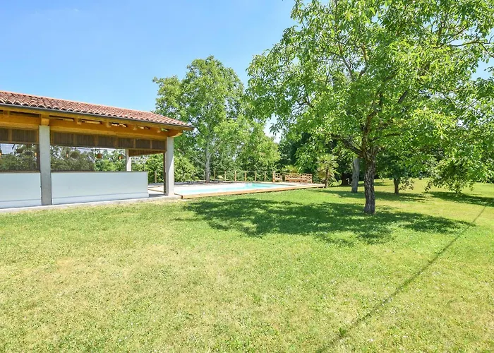 Pet Friendly In With Private Swimming Pool, Be Inside Or Outside Cantarana